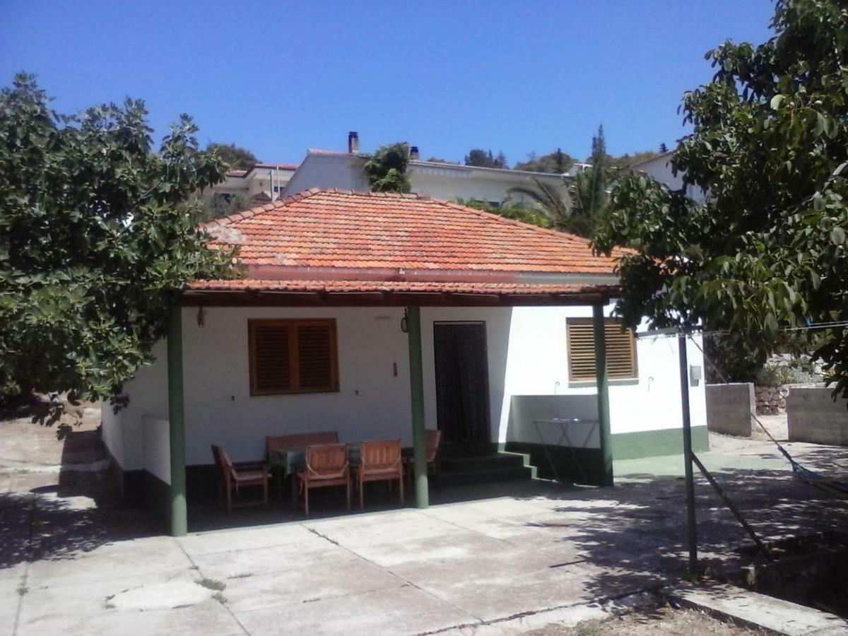 הוילה טיסנו House " Bond " מראה חיצוני תמונה